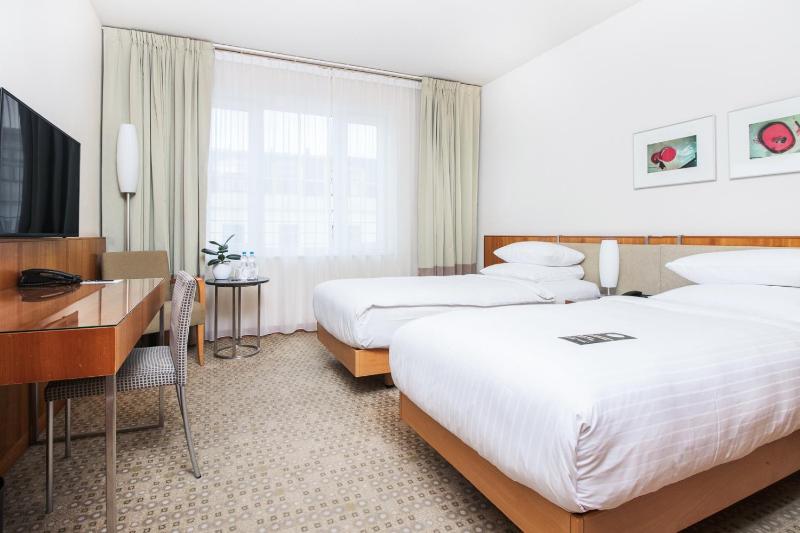 Classic Garden View image 4