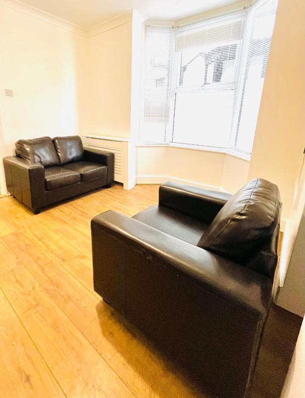 Clarence Road - image 11