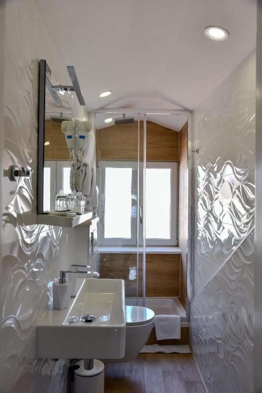 Duplex Suite with Sea View image 2