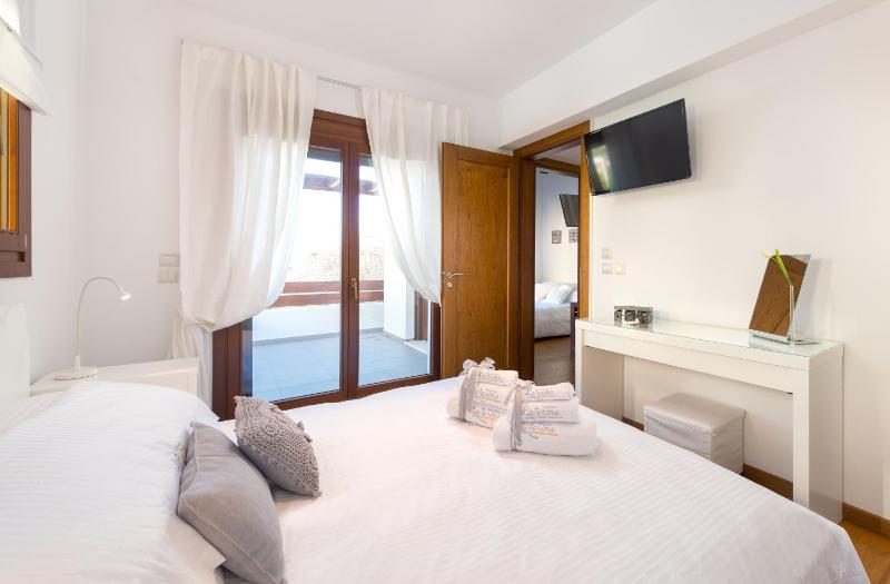 Katerina Boutique Villa - image 9