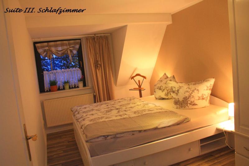 Three-Room Suite 3 image 3