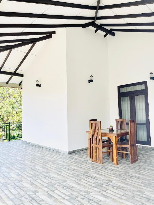 Fanisha Family Villa and Restaurant - image 5