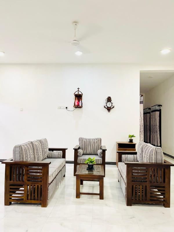 Fanisha Family Villa and Restaurant - image 4