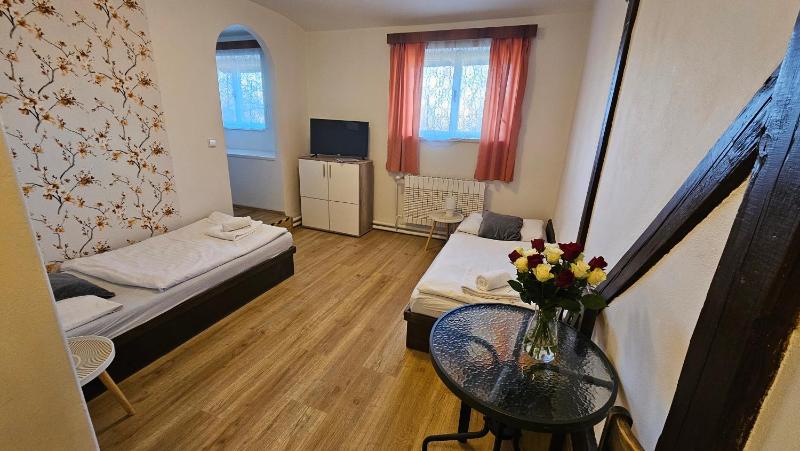 Triple Room image 1