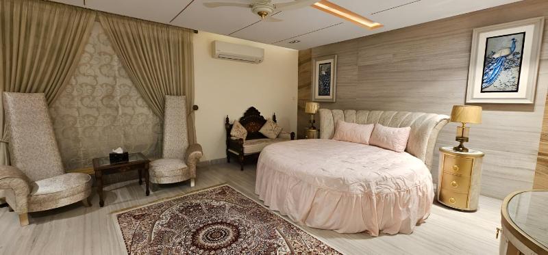 Avenue-3 Guest House - image 16