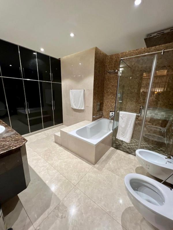 Avenue-3 Guest House - image 15