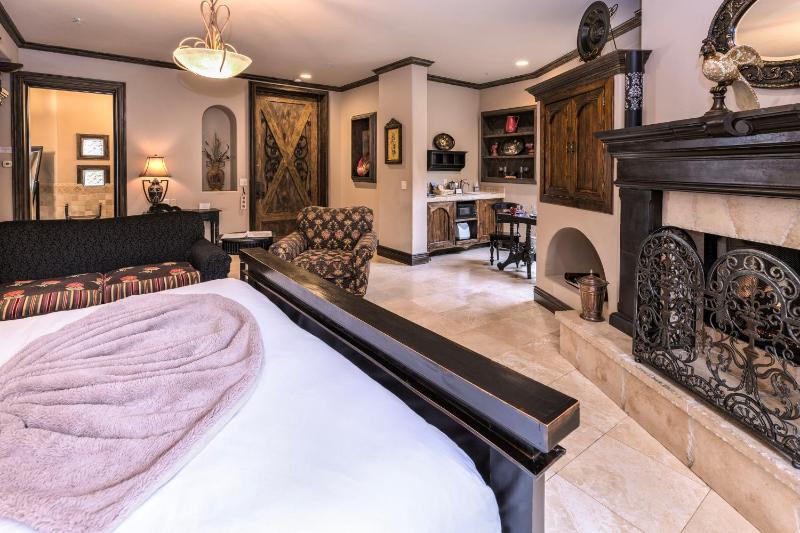 Adobe Grand Villas - image 47