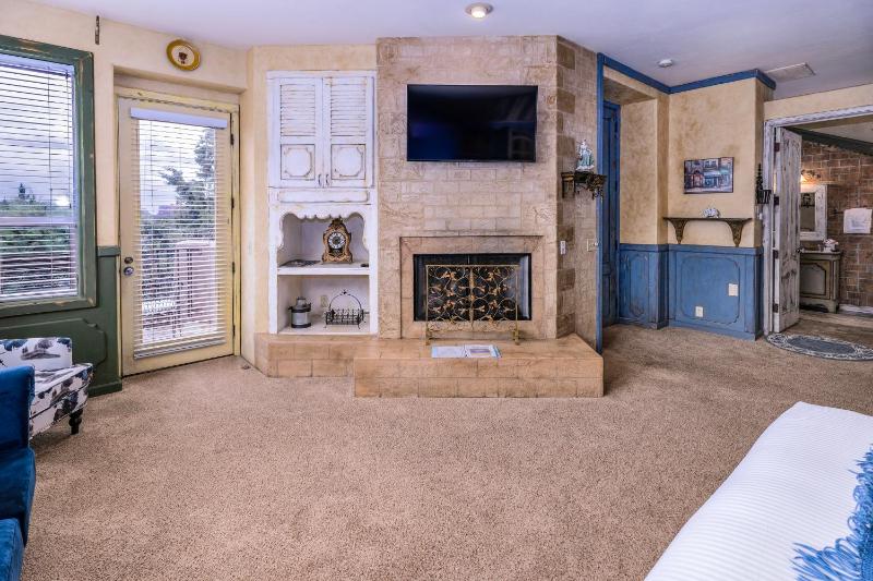 Adobe Grand Villas - image 22