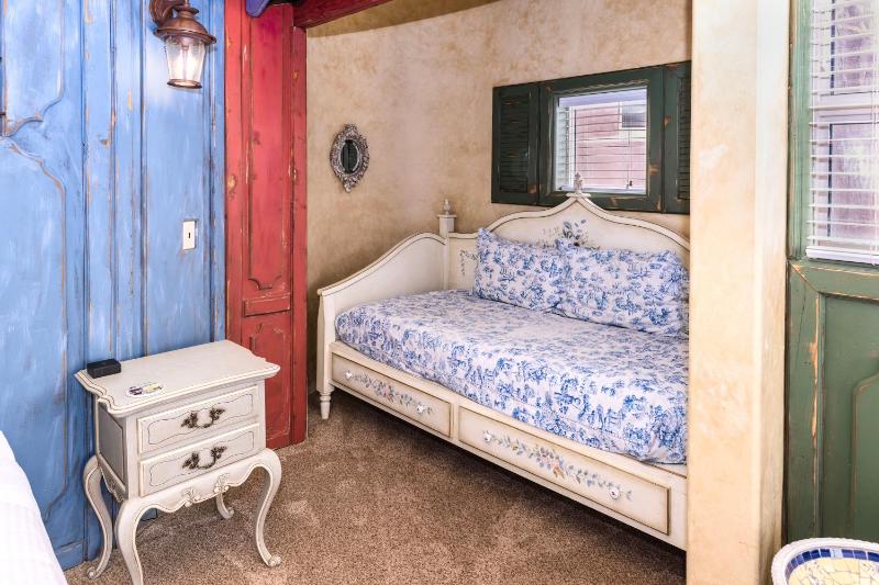 Adobe Grand Villas - image 43