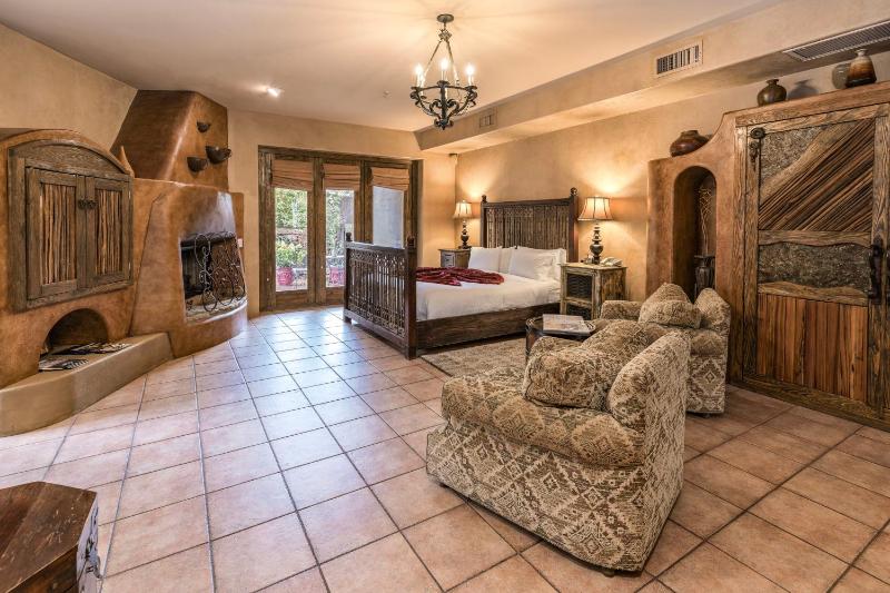 Adobe Grand Villas - image 30