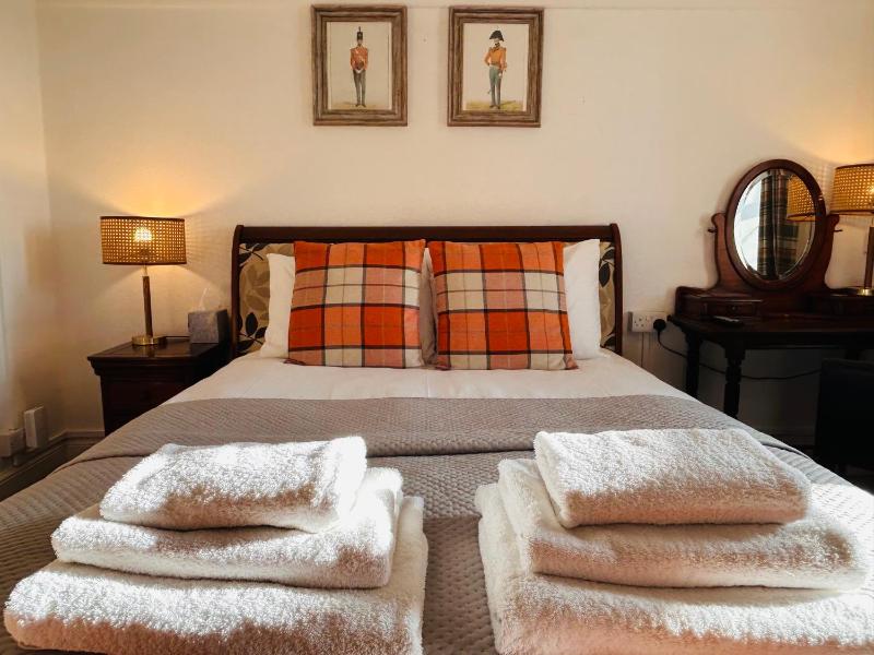 Clarence Quarters Vintage Seafront Adults Only Guest House - image 21