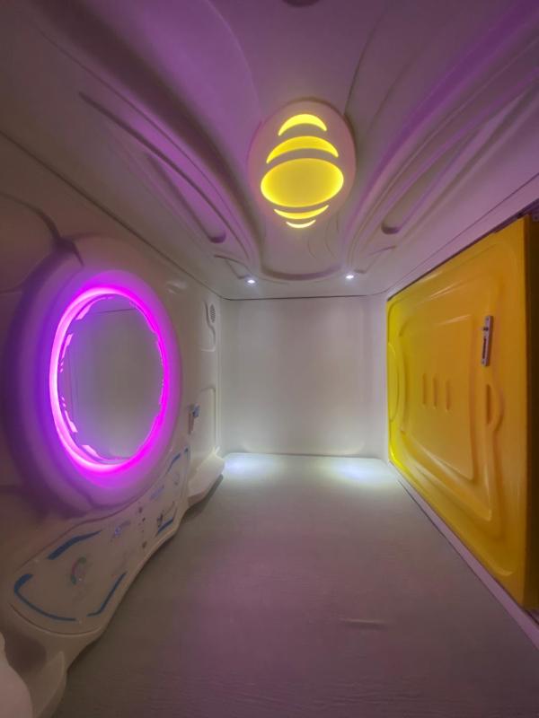 Mermaid Space Capsule Hostel Palermo - image 8