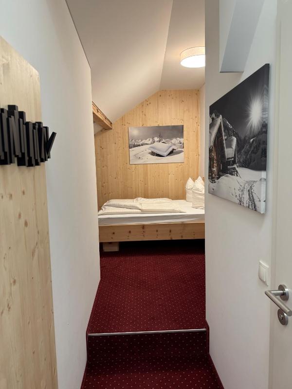 Superior Double Room image 1