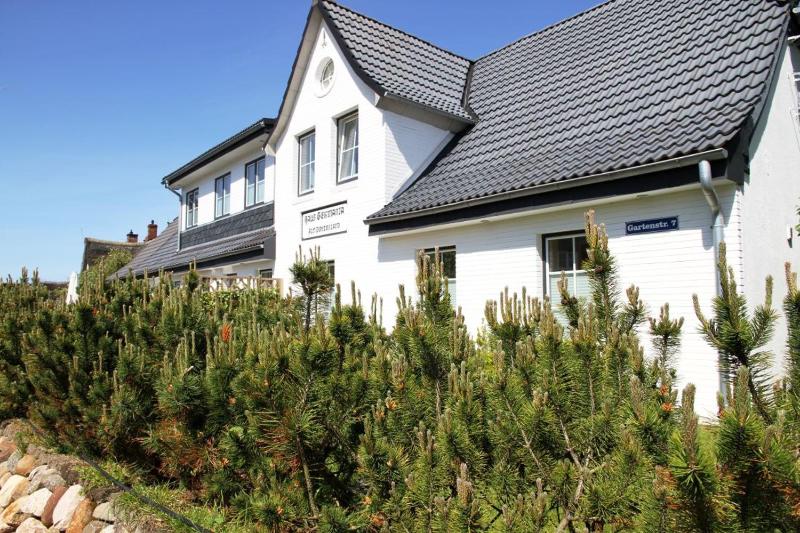 Friesenhaus Germania Ferienwohnung Fenya - image 3