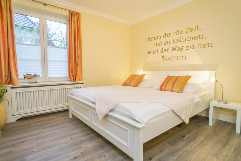 Friesenhaus Germania Ferienwohnung Fenya - image 12