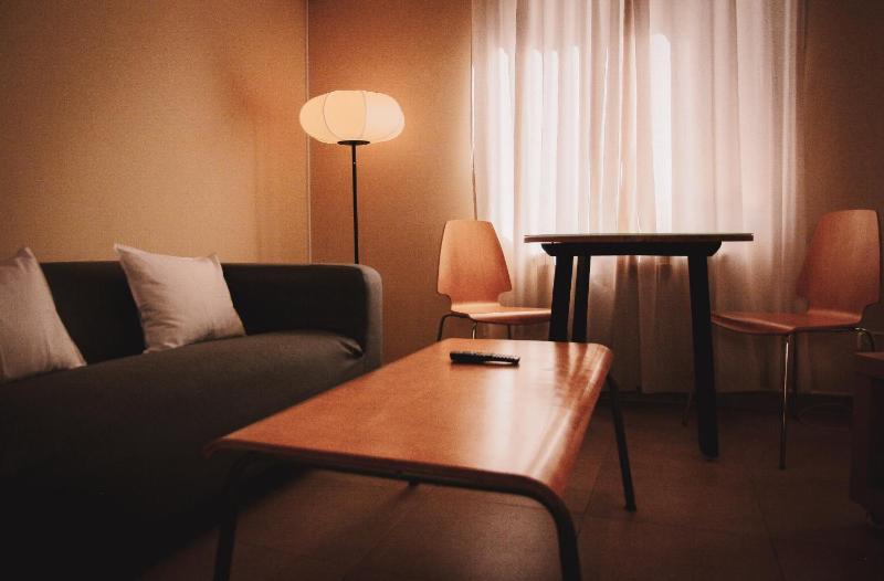 Studio Apartment image 1