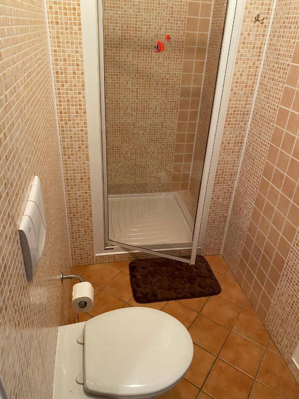 Double or Twin Room image 3