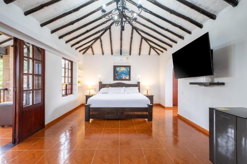 Hotel Chalet El Castillo by Majuva - image 19