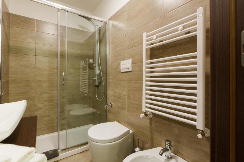 Standard Double or Twin Room - Basement image 4