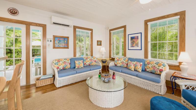 Casa Serendipity by Last Key Realty - image 12