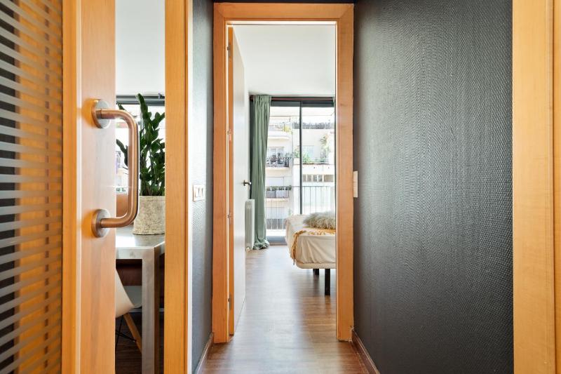 Two-Bedroom Apartment with Balcony and Terrace image 2