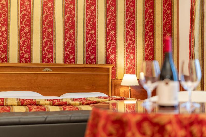 Vintage Junior Suite image 3