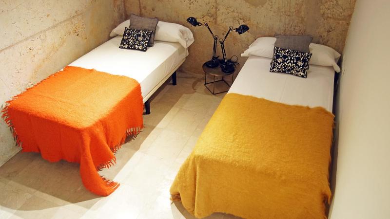 Studio Apartment image 1