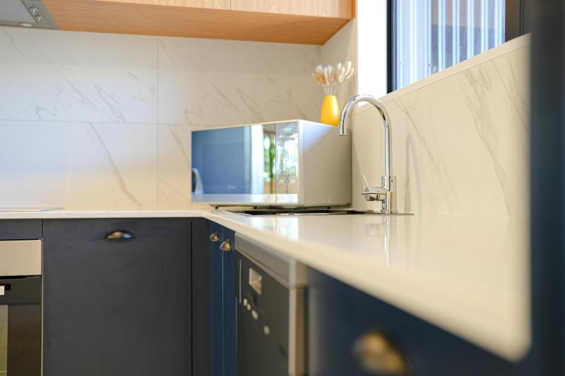 Graceful Stay 3BR beside UC - image 9