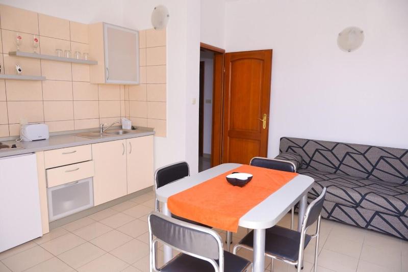Apartments Boris Novalja - image 6