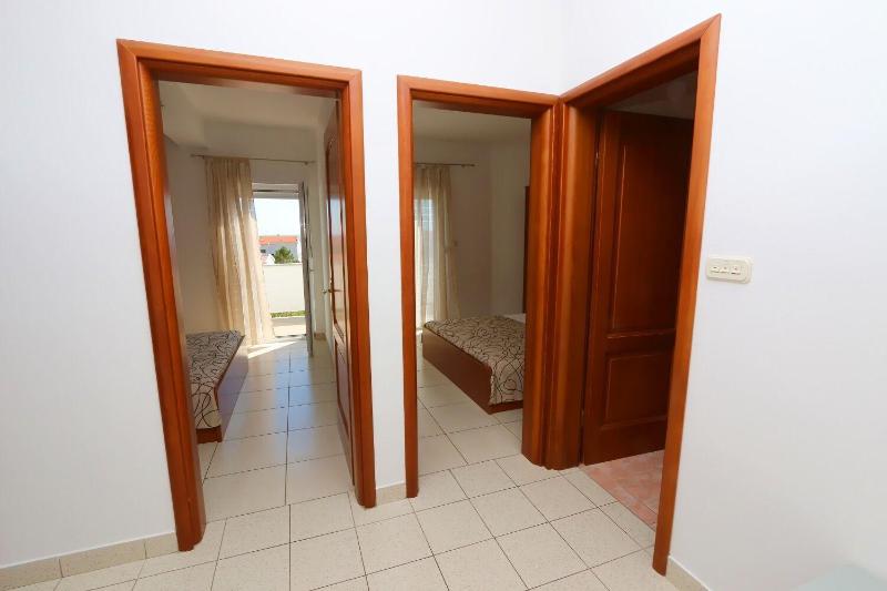 Apartments Boris Novalja - image 13