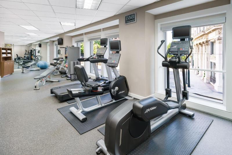 Residence Inn by Marriott Atlanta Downtown - image 3