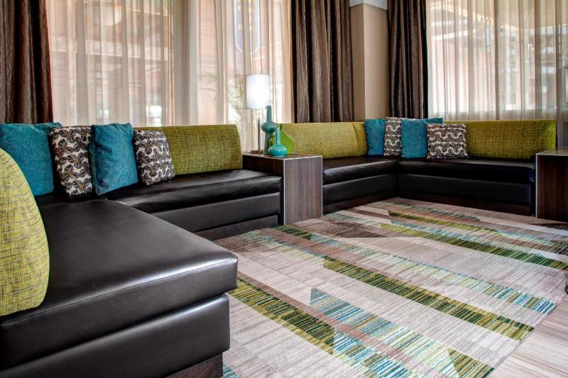 Residence Inn by Marriott Cleveland Downtown - image 15