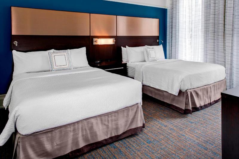 Residence Inn by Marriott Cleveland Downtown - image 8