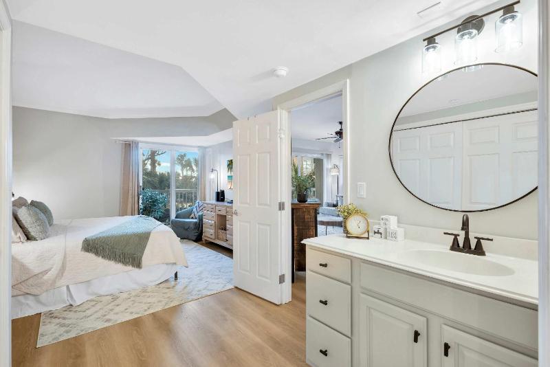 Beachfront Bliss - image 9