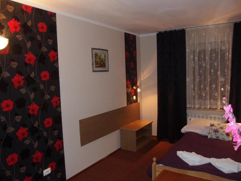 Single Room image 2