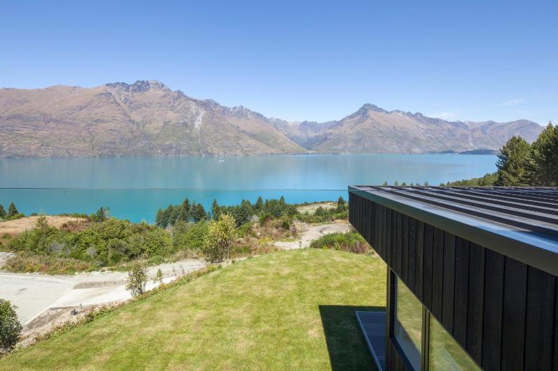 Altitude Luxury by Sothebys Luxury Rental Homes - image 11
