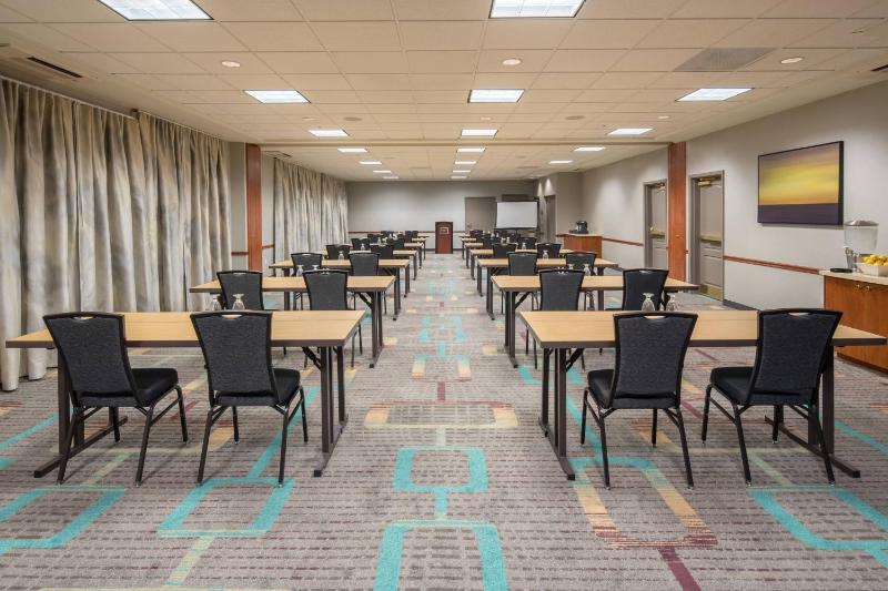 Residence Inn by Marriott Portland North - image 19