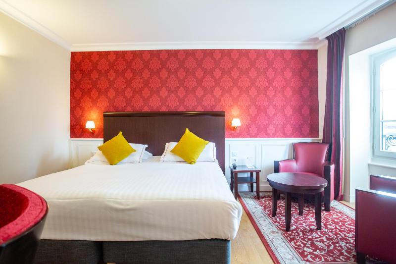 King Suite with Sofa Bed - Non-Smoking image 1