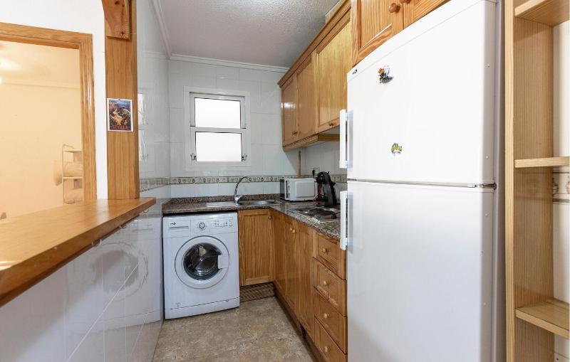 Lovely Apartment In Torrevieja With Swimming Pool - image 5