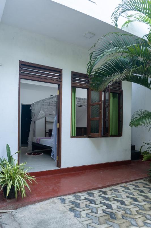 DKC Apartment - image 9