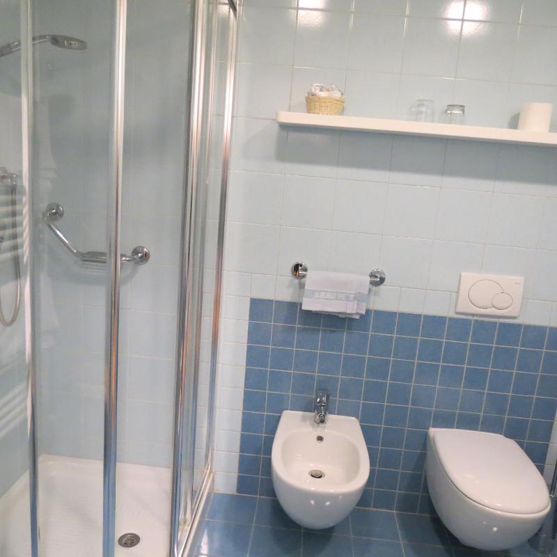 Triple Room image 2