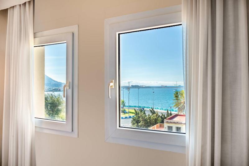 Double Room image 4