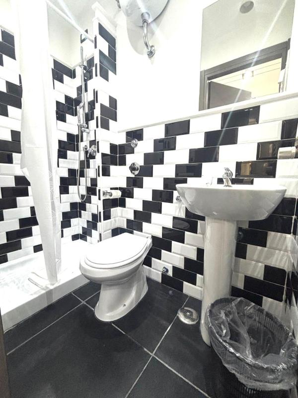 Budget Double Room image 2