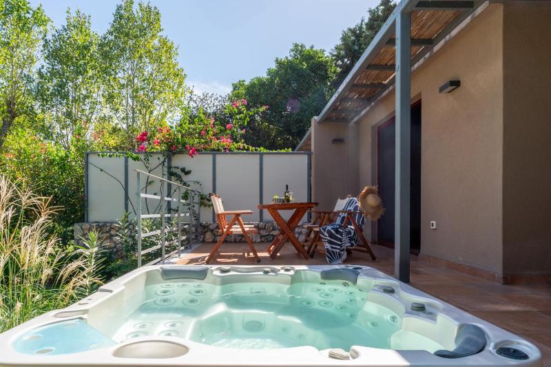Klaritz Luxury Suites - image 12