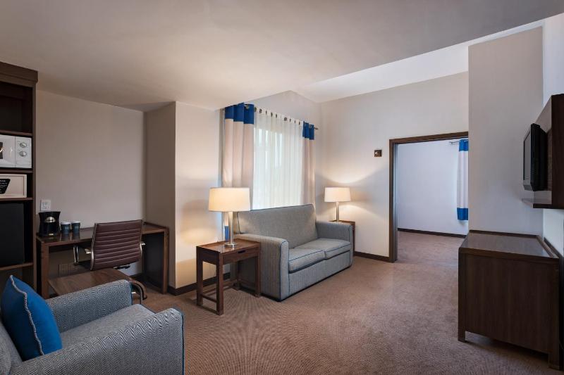 Four Points by Sheraton Galerias Monterrey - image 36