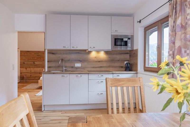 One-Bedroom Apartment with Balcony and Water View image 3