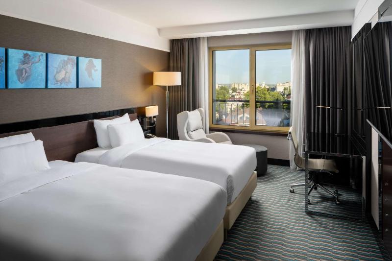 Standard Room image 3