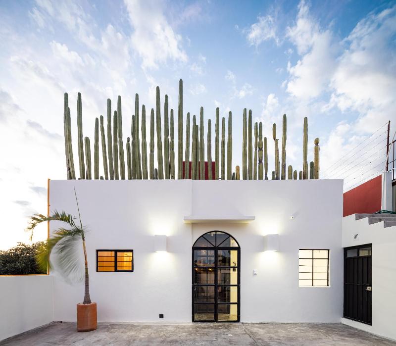 Casa Lumos - Minimalist Comfort Suites in Centro Historico - image 8