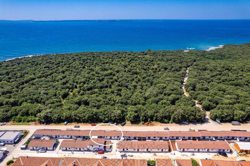 Barbariga Beach Apartment - image 22