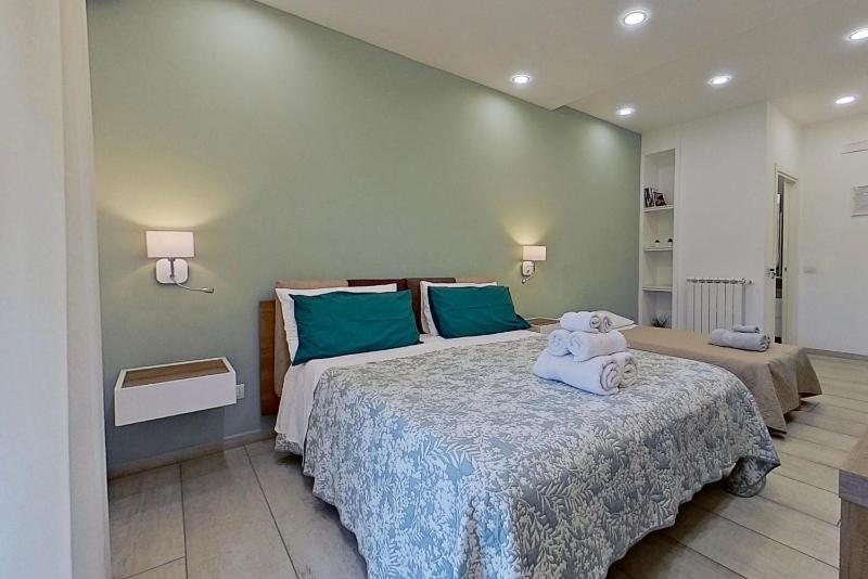 Superior Double Room image 3